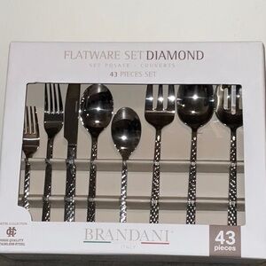 BRANDANI ITALY DIAMOND COLLECTION 43 pc. STAINLESS STEEL FLATWARE NEW IN BOX